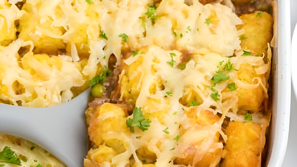 Shepherd’s Pie Tater Tot Casserole : A  Classic Dish