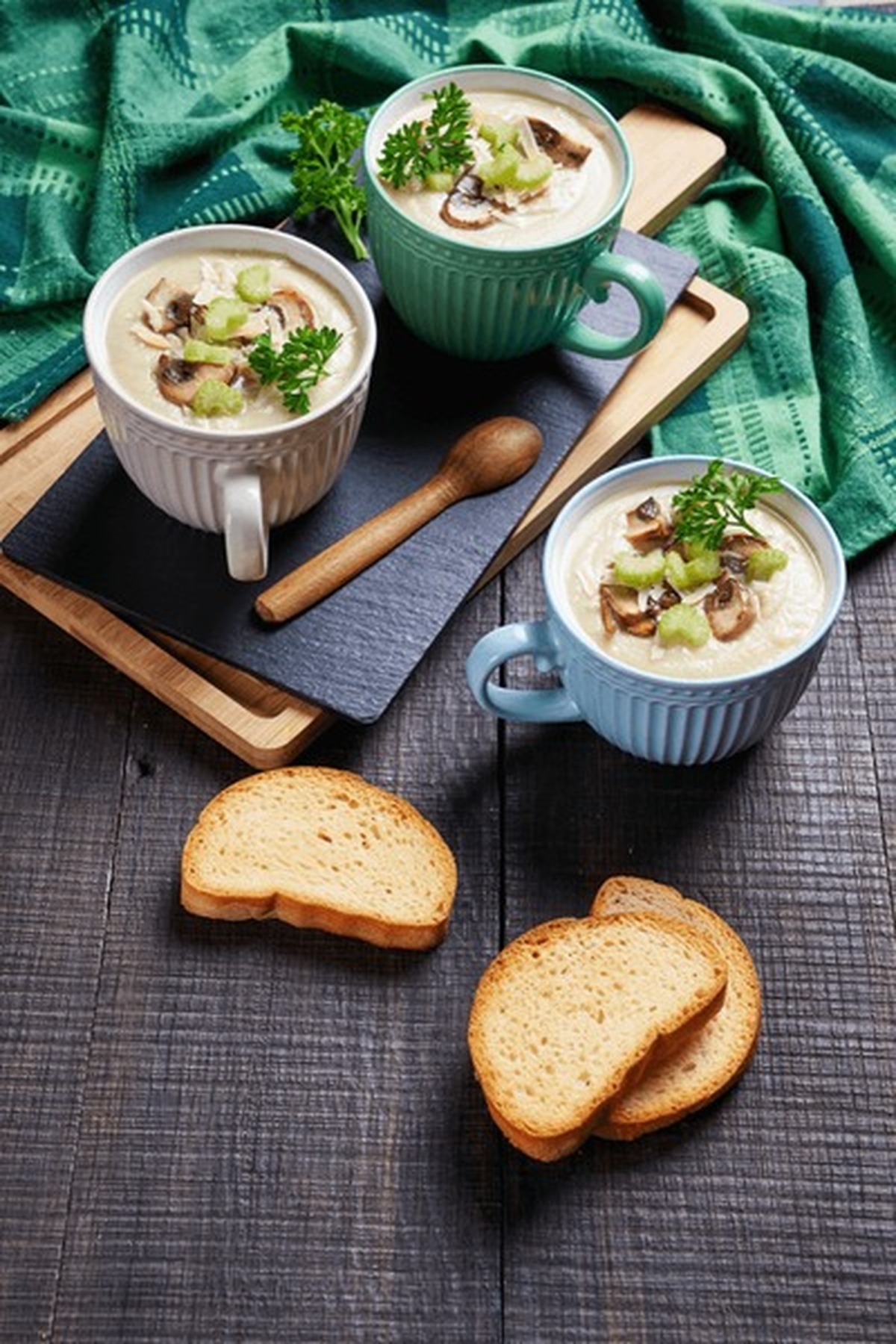 Make-Ahead Garlic Toast