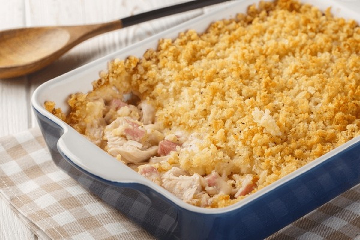 Chicken and Stuffing Casserole