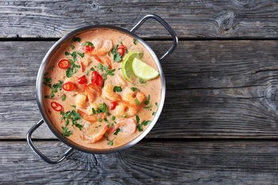 Thai Coconut Soup for Beginners – Simple & Authentic