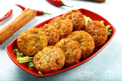Crispy Golden Potato Cutlets – Delicious Spiced Potato Patties