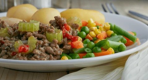 Slow Cooker Guinness Corned Beef and Veggies