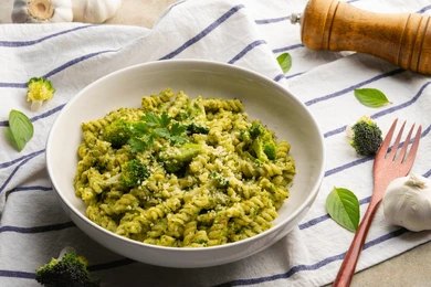 Homemade Spinach Pasta from Scratch – Vibrant Green