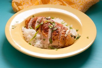 Creamy One-Pot Coconut Chicken and Rice – A Comforting