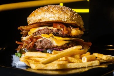 Downpic.cc-2503896313