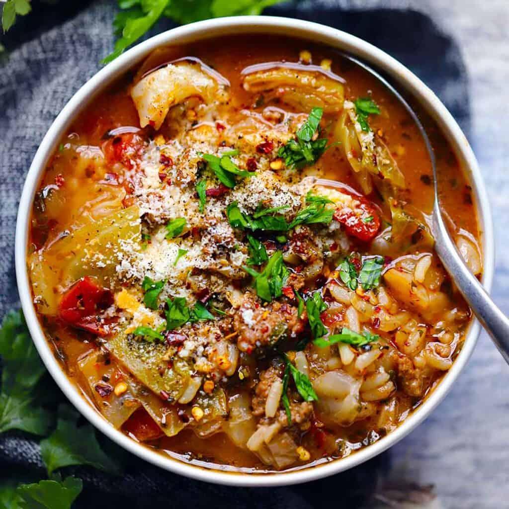 Cabbage Roll Soup – A Hearty One-Pot Meal Bursting with Flavour
