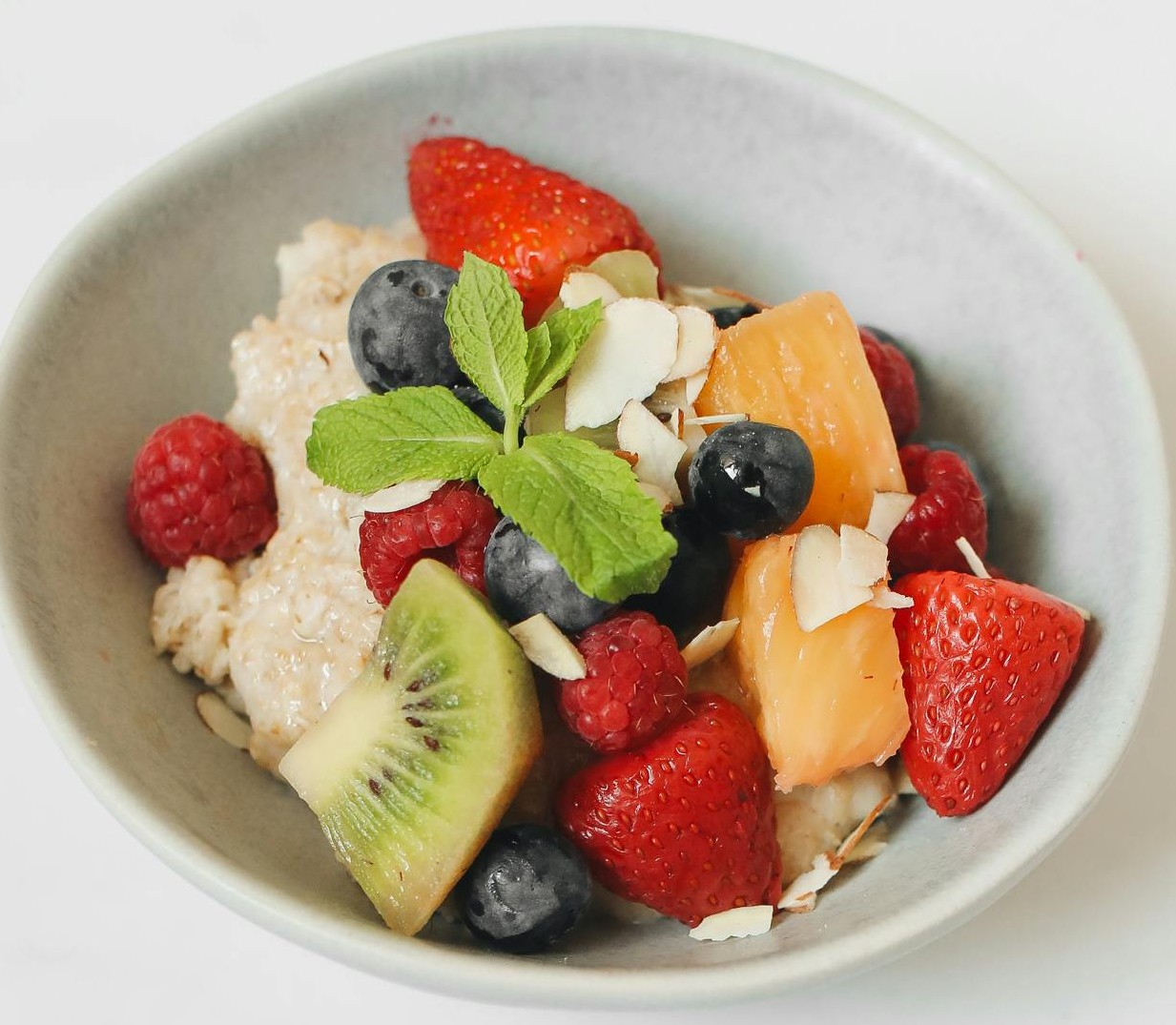 Authentic Lebanese Fattoush – A Vibrant Middle Eastern Bread