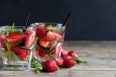Strawberry Mojito – A Sweet & Minty Summer Delight