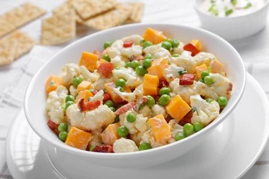 Creamy Cauliflower Egg Salad – A Light, Low-Carb