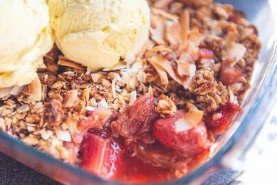 Strawberry Rhubarb Crisp – A Sweet-Tart Classic