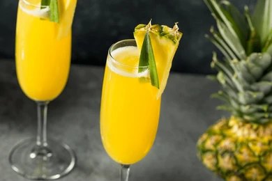 Fresh Pineapple Mimosa – A Tropical Twist on a Classic Brunch