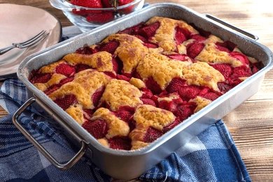 Strawberry Cream Cheese Cobbler – A Warm, Gooey, Bakery