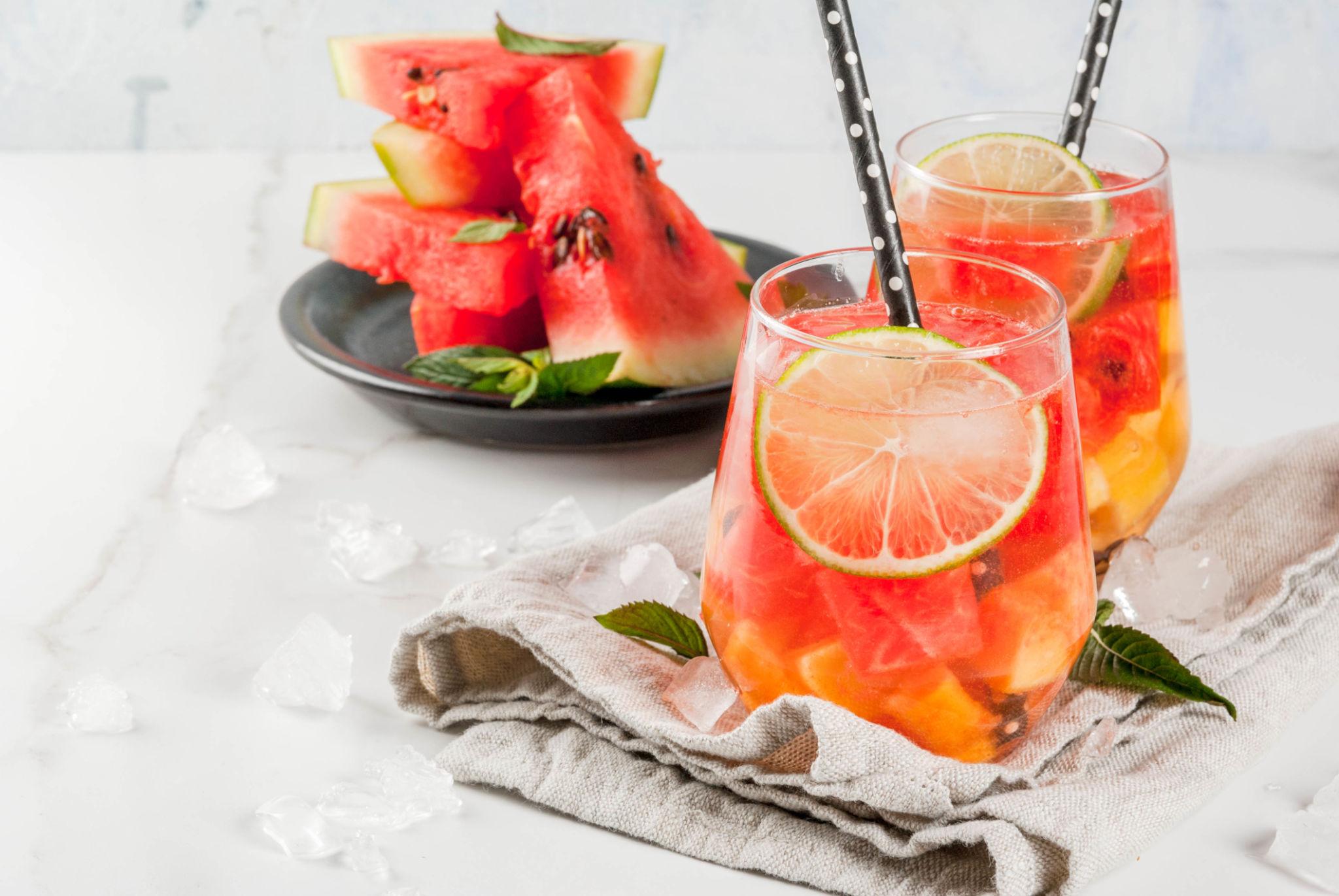 Watermelon Sangria Bliss: A Refreshingly Fruity Summer