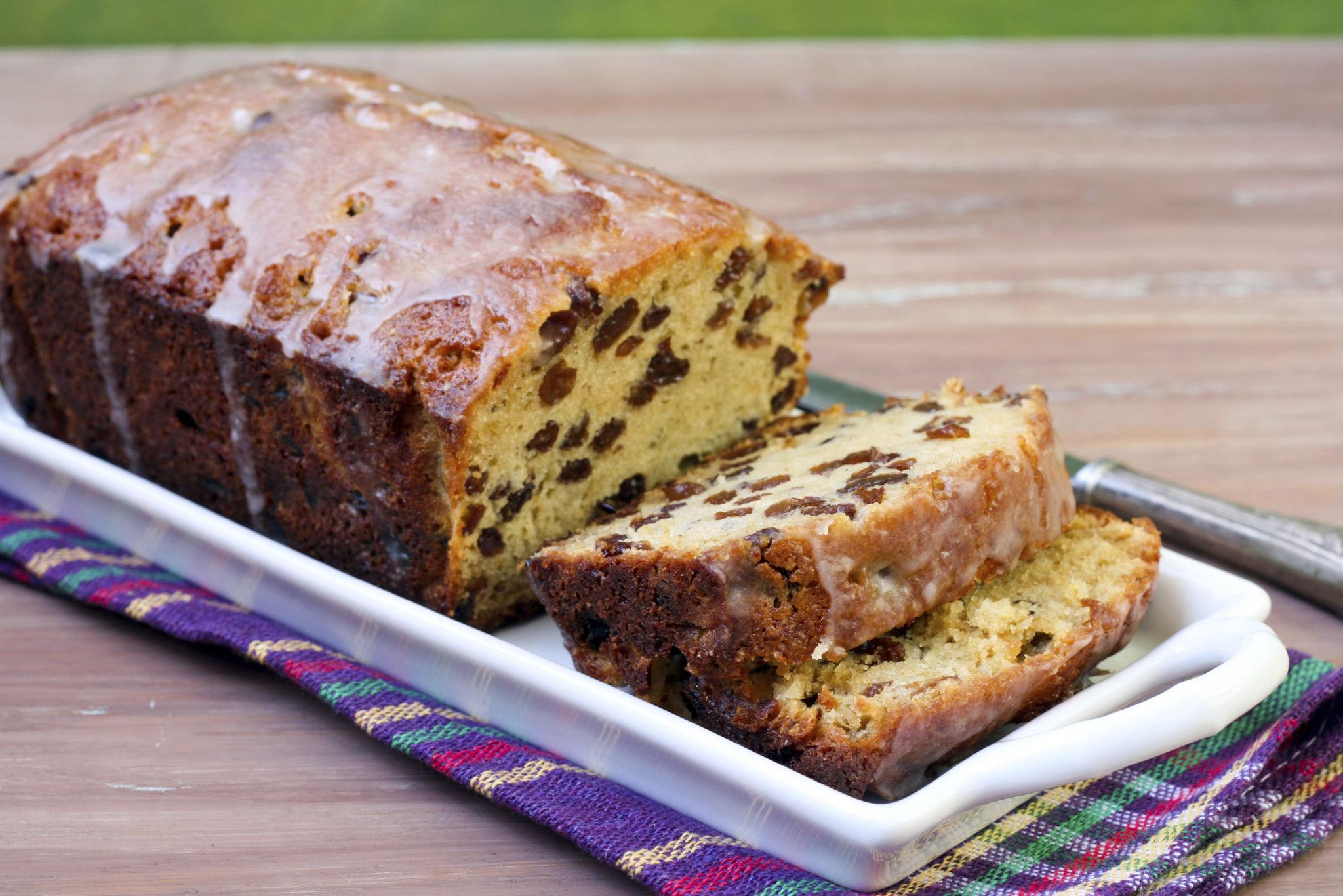 Boozy Irish Whiskey Cake: A Rich, Moist, and Decadent