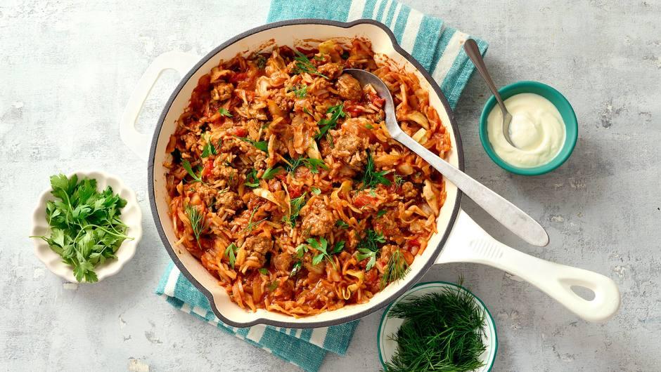 Cabbage Roll Skillet – A Quick and Hearty One-Pan Comfort
