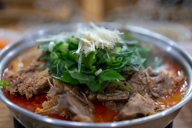 Hearty Shearers’ Mince and Potato Hot Pot – A Traditional Comforting Farmhouse Casserole Recipe