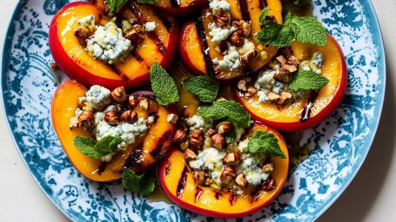 Grilled Peaches with Blue Cheese and Balsamic – A Gourmet Summer Appetizer with Sweet, Smoky, and Tangy Flavours