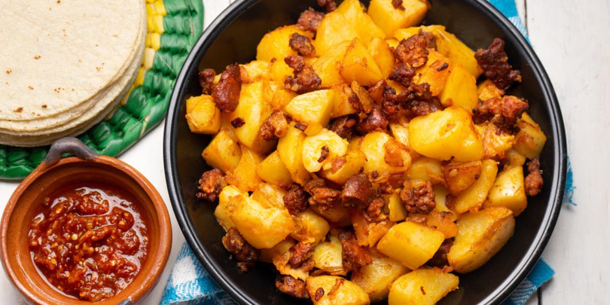Papas con Chorizo – The Ultimate Authentic Mexican Potatoes and Chorizo Recipe for a Flavorful Family Breakfast or Dinner