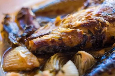 Chicken Marbella – A Classic Sweet-and-Savory Mediterranean-Inspired Chicken Recipe with Prunes, Green Olives, Garlic, Capers & Aromatic Herbs